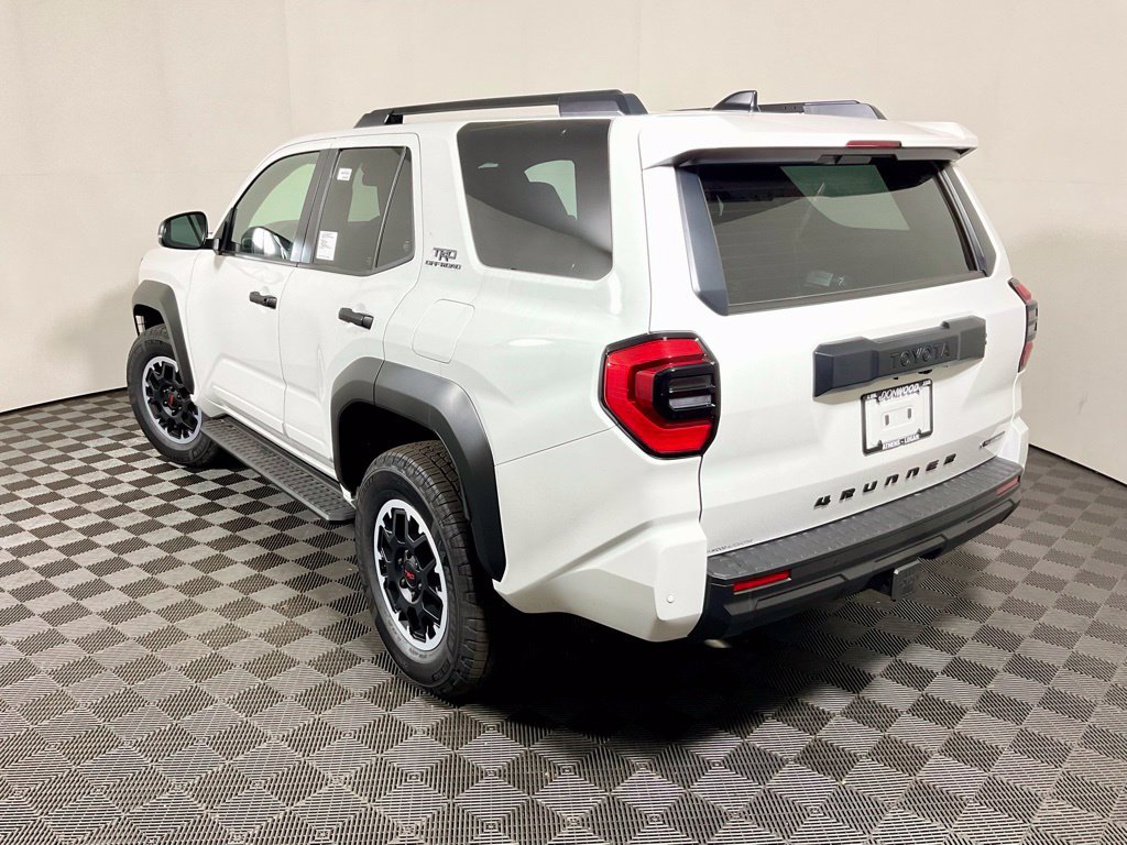 2026 Toyota 4Runner TRD Off-Road - Photo 12