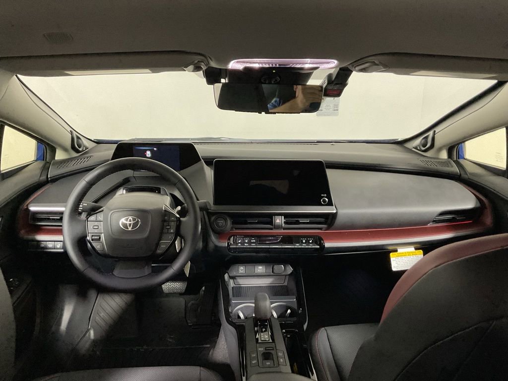 2025 Toyota Prius XSE Premium - Photo 23