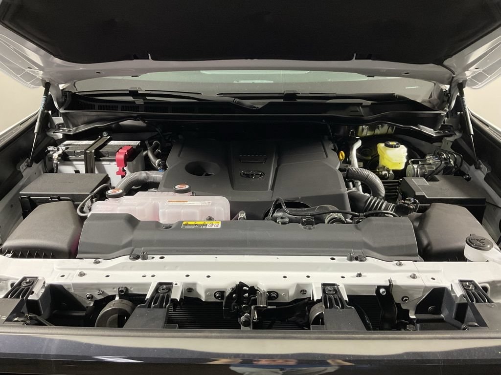 2026 Toyota Tundra Platinum - Photo 9