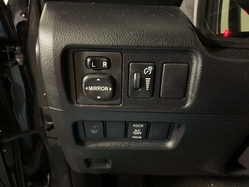2018 Toyota 4Runner Off-Road - Photo 29