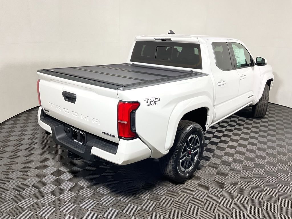 2025 Toyota Tacoma TRD Sport - Photo 17