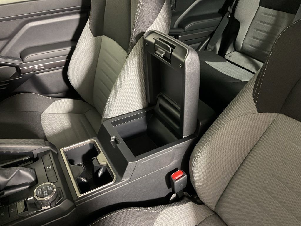 2025 Toyota 4Runner TRD Off-Road - Photo 30