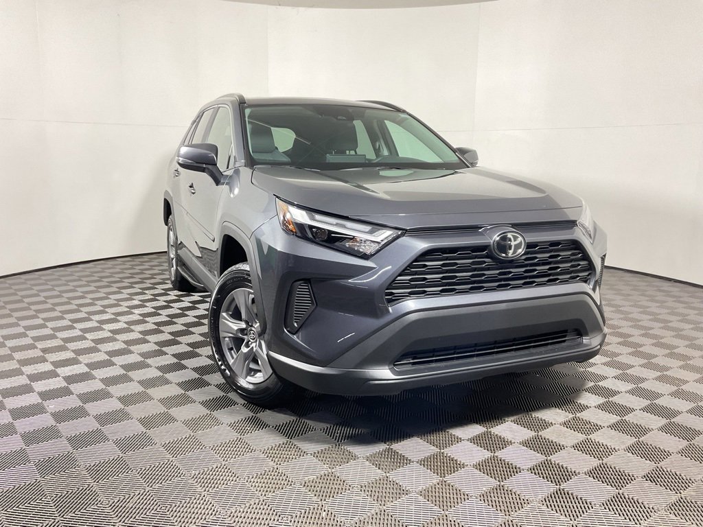 2025 Toyota RAV4 SUV 