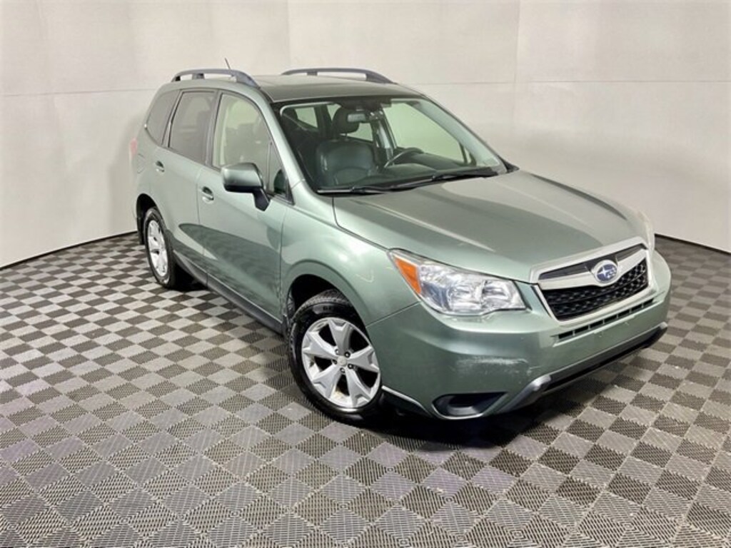 Used 2015 Subaru Forester 2.5i Premium (CVT) SUV