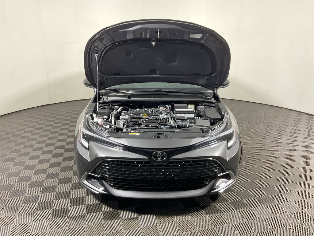 2026 Toyota Corolla Hatchback XSE - Photo 8