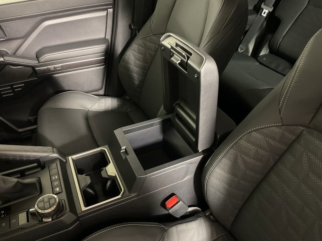 2025 Toyota 4Runner TRD Off-Road Premium - Photo 31