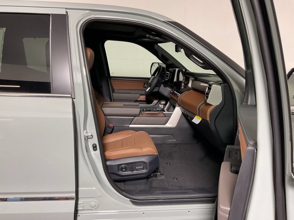 2026 Toyota Tundra 1794 Edition - Photo 36