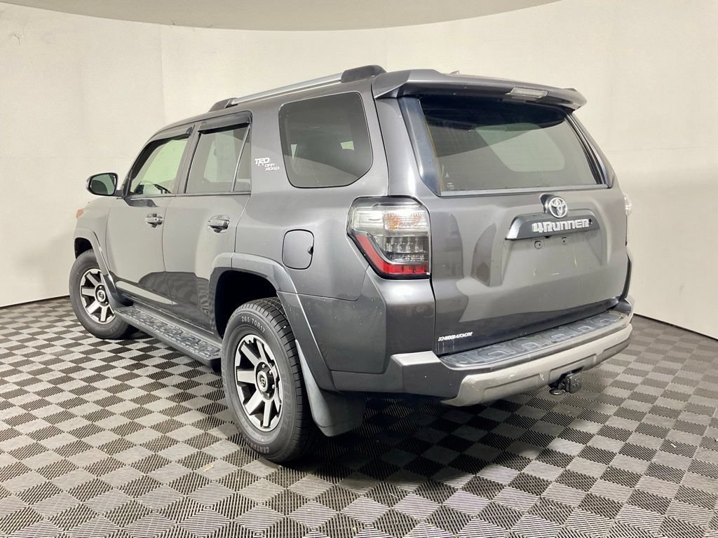 2018 Toyota 4Runner Off-Road - Photo 12