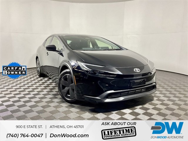 2025 Toyota Prius XLE's photo