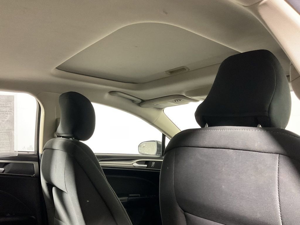 Used 2018 Ford Fusion SE Sedan