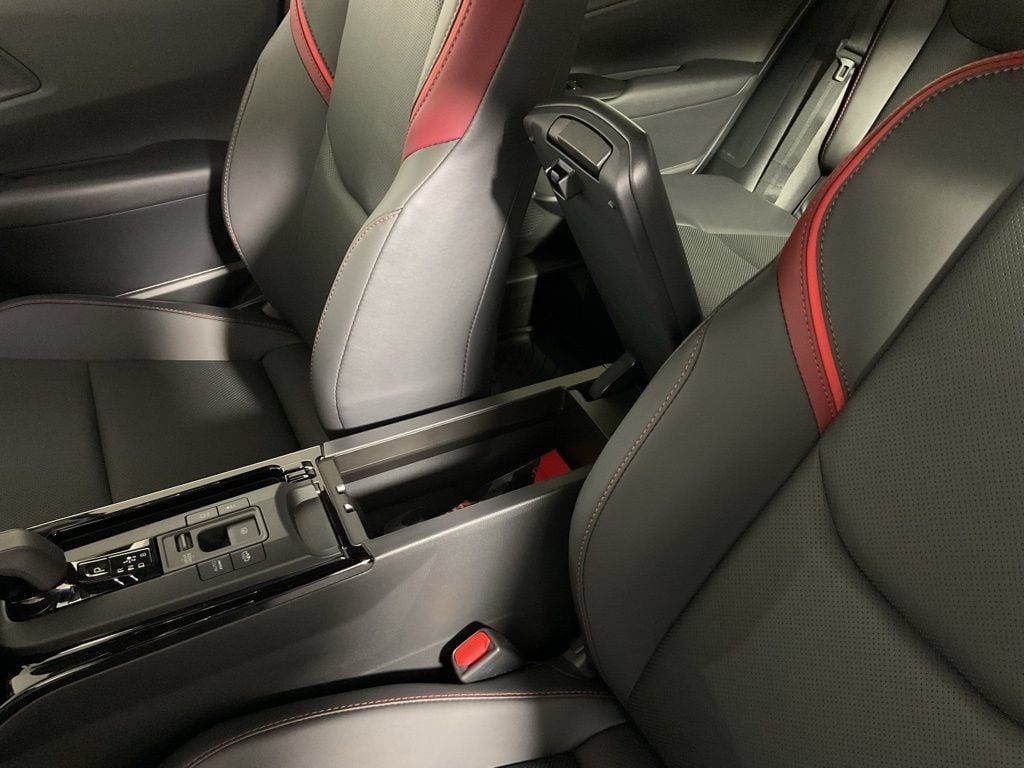 2025 Toyota Prius XSE Premium - Photo 31