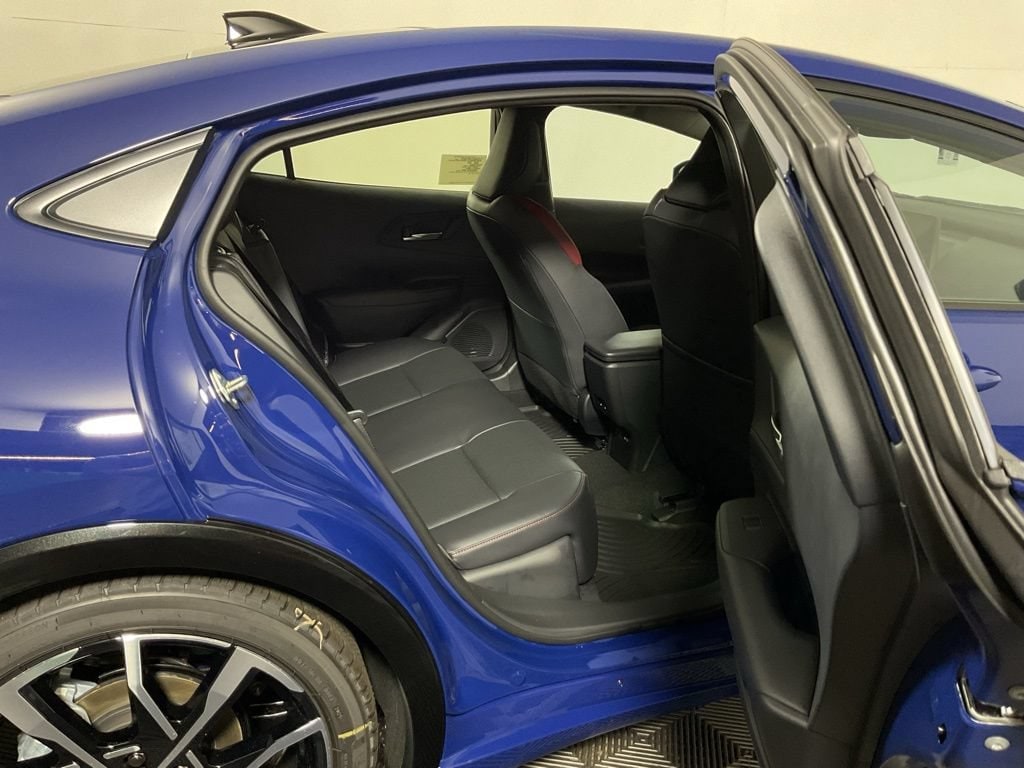 2025 Toyota Prius XSE Premium - Photo 35