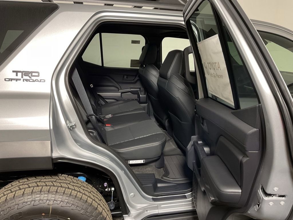 2025 Toyota 4Runner TRD Off-Road Premium - Photo 35