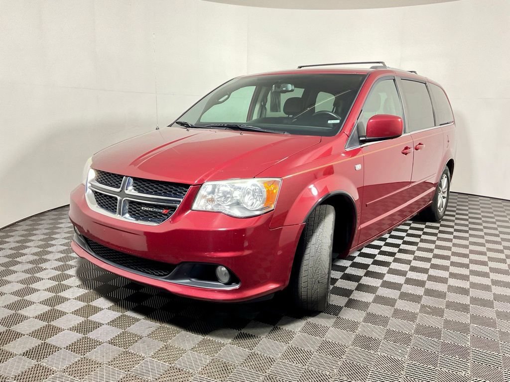 Used 2014 Dodge Grand Caravan SXT with VIN 2C4RDGCG7ER465417 for sale in Athens, OH