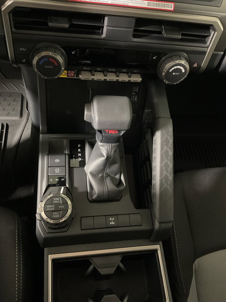 2026 Toyota 4Runner TRD Off-Road - Photo 29