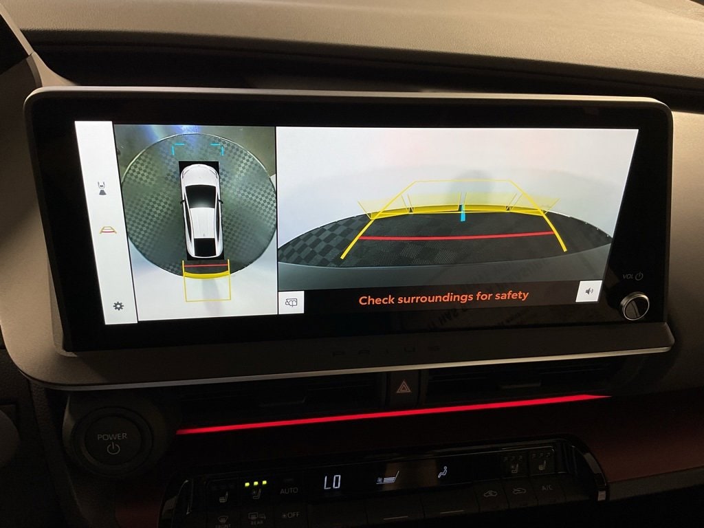 New 2025 Toyota Prius Plug-in Hybrid XSE Premium Hatchback