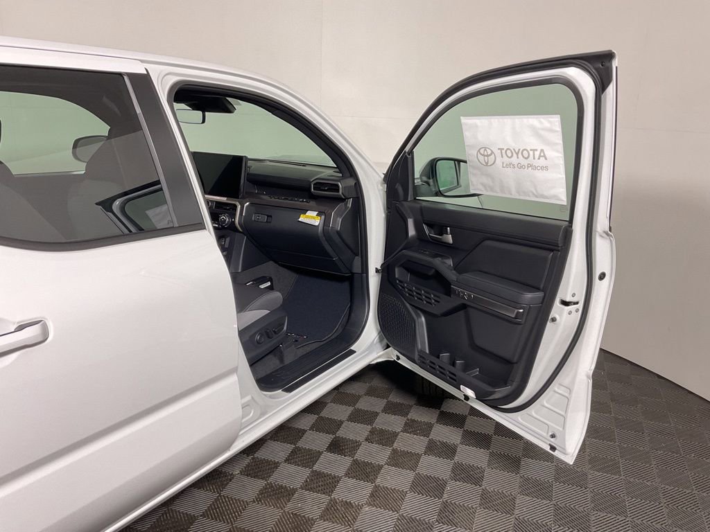 2025 Toyota Tacoma TRD Sport - Photo 35