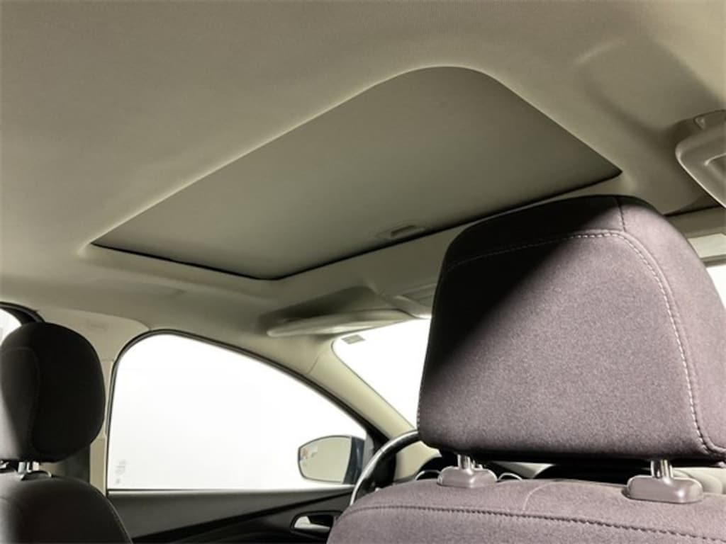 Used 2018 Ford Focus SEL Sedan