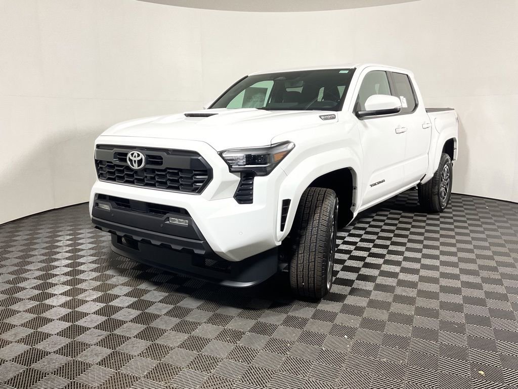 2025 Toyota Tacoma TRD Sport - Photo 10