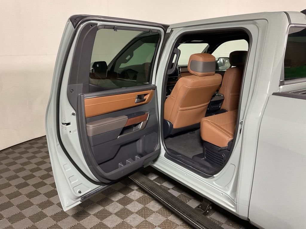 2026 Toyota Tundra 1794 Edition - Photo 31