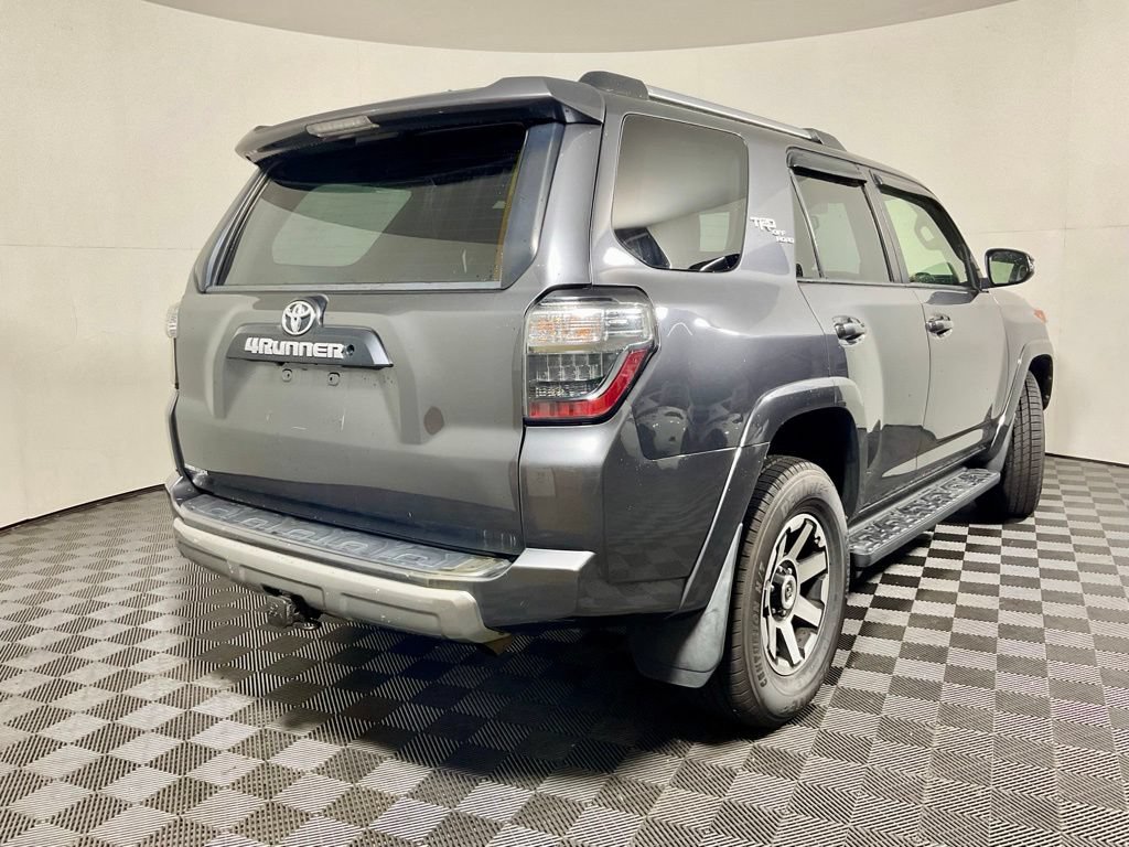 2018 Toyota 4Runner Off-Road - Photo 17