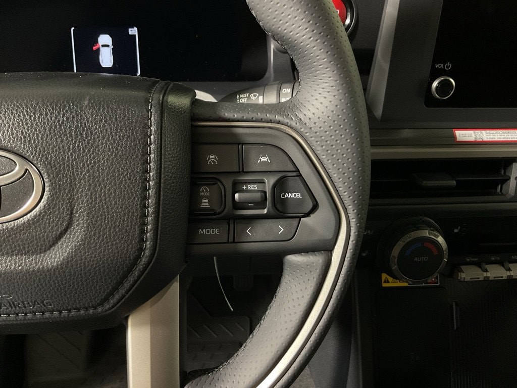 2026 Toyota 4Runner TRD Off-Road - Photo 27