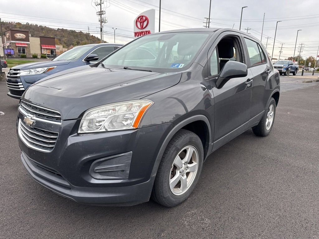 Used 2016 Chevrolet Trax LS SUV
