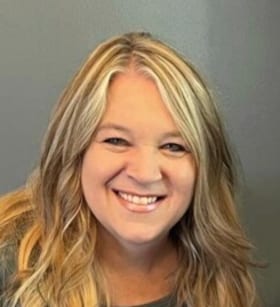 Staff member Donna Corsi  from ID_d495d5e8f3c7