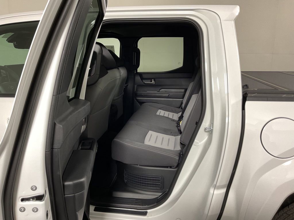 2025 Toyota Tacoma TRD Sport - Photo 32