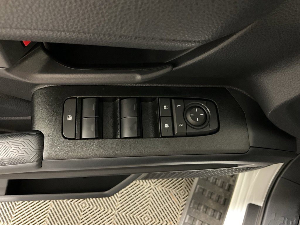 2026 Toyota 4Runner TRD Off-Road - Photo 19