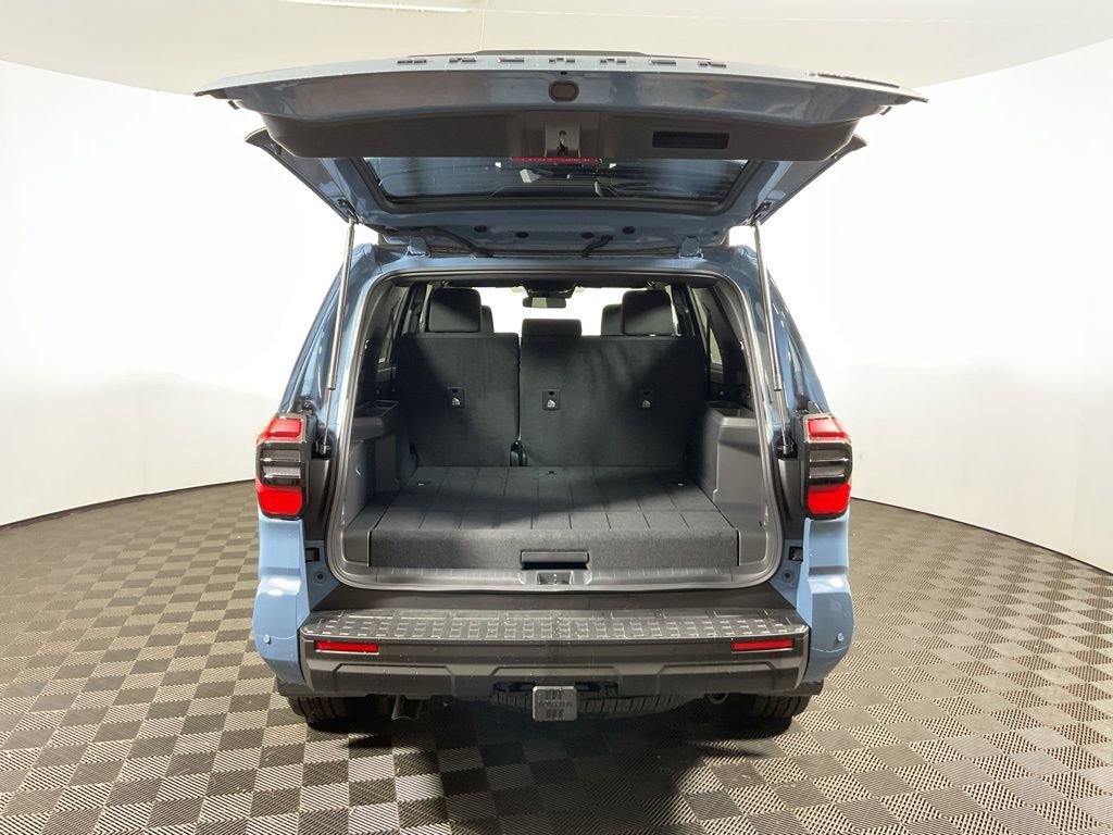 2025 Toyota 4Runner TRD Off-Road - Photo 14