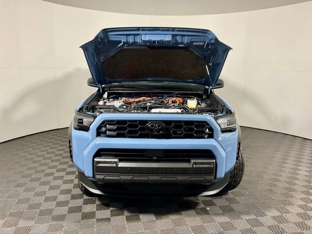 2025 Toyota 4Runner TRD Off-Road - Photo 7