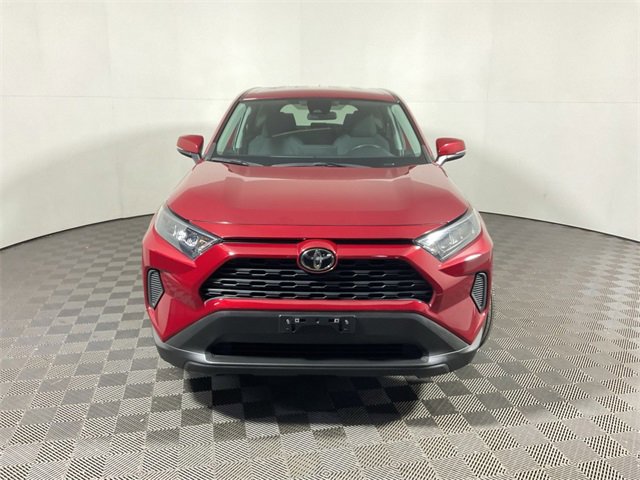 2022 Toyota RAV4 LE photo 4