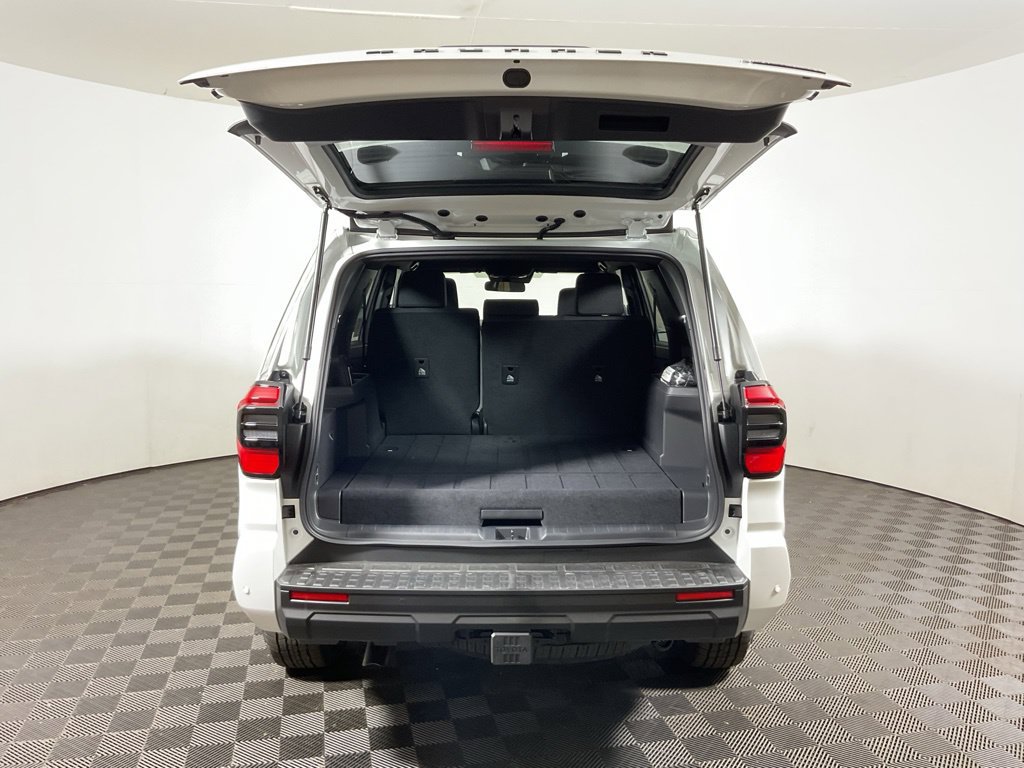 2026 Toyota 4Runner TRD Off-Road - Photo 14