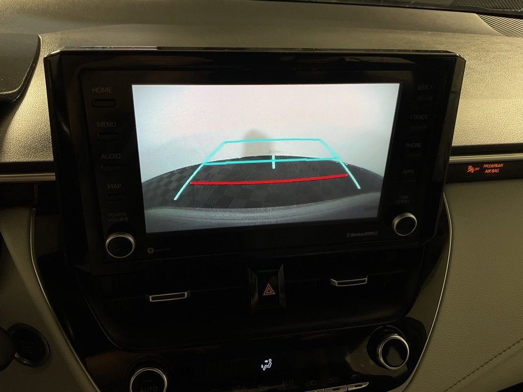 2022 Toyota Corolla SE photo 2