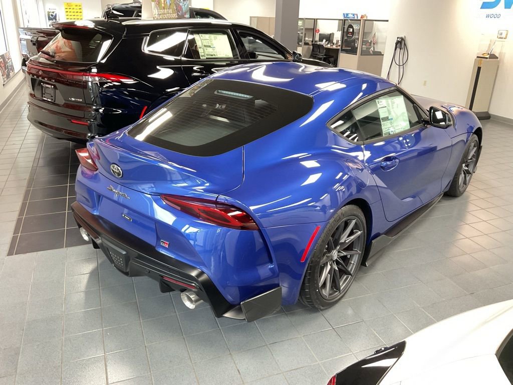 2026 Toyota Supra - Photo 13