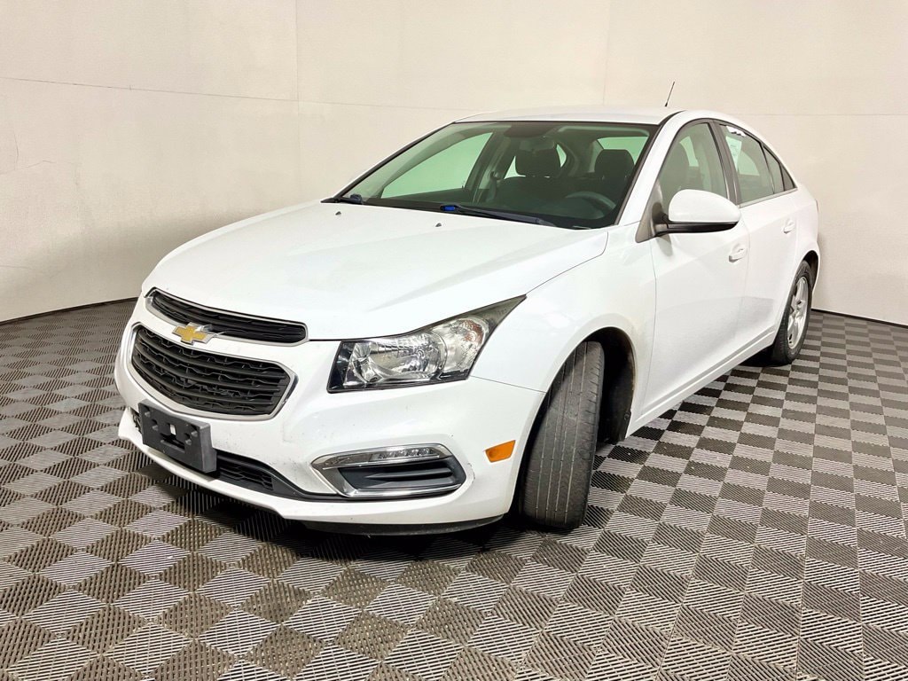 Used 2016 Chevrolet Cruze Limited 1LT with VIN 1G1PE5SB6G7230020 for sale in Athens, OH