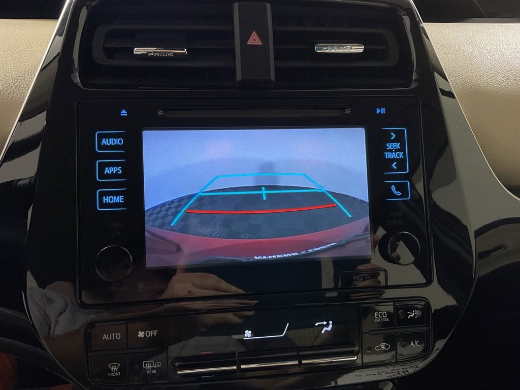 2017 Toyota Prius Two photo 4