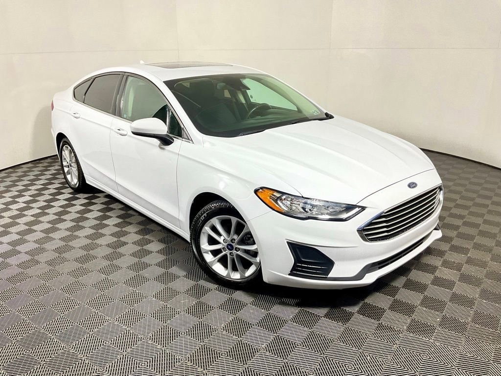 Used 2020 Ford Fusion SE Sedan