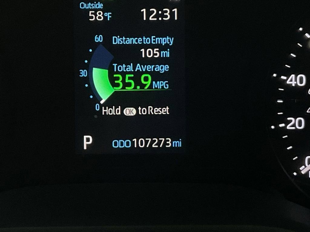 2023 Toyota Sienna LE - Photo 38