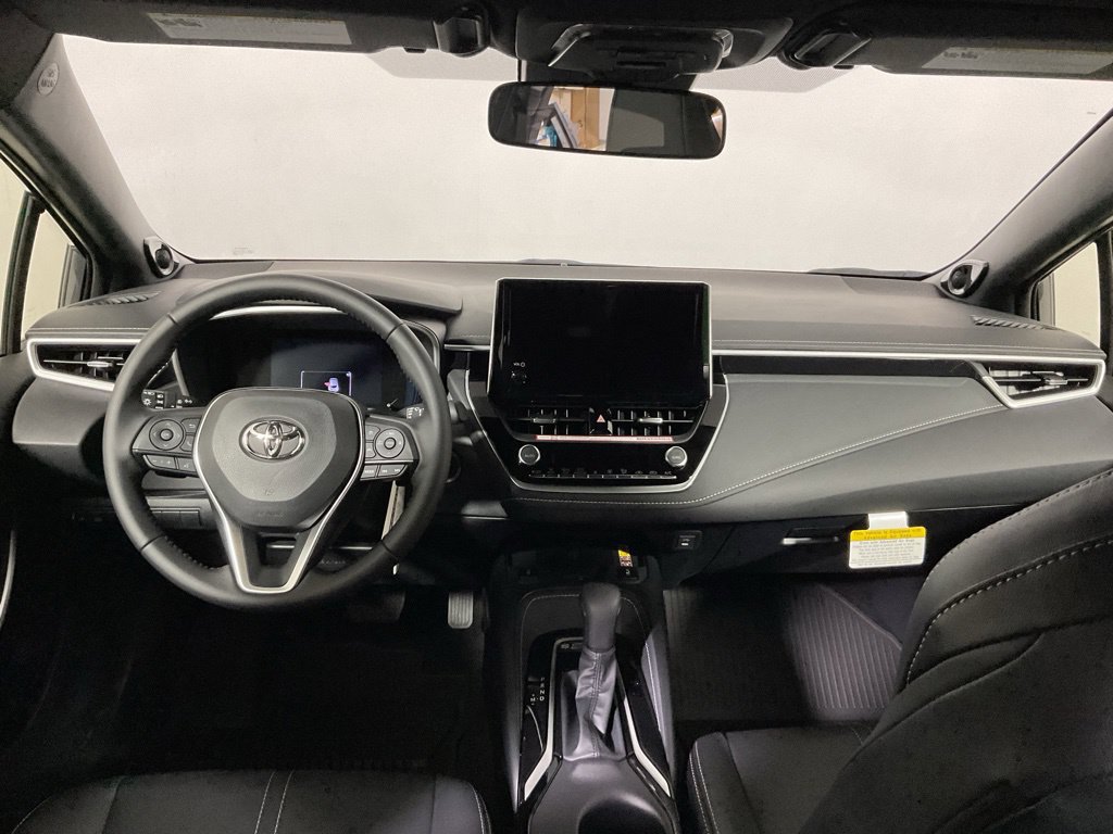 2026 Toyota Corolla Hatchback XSE - Photo 22