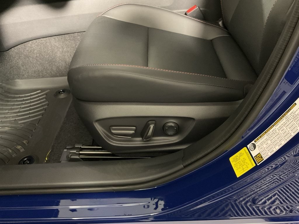 2025 Toyota Prius XSE Premium - Photo 22