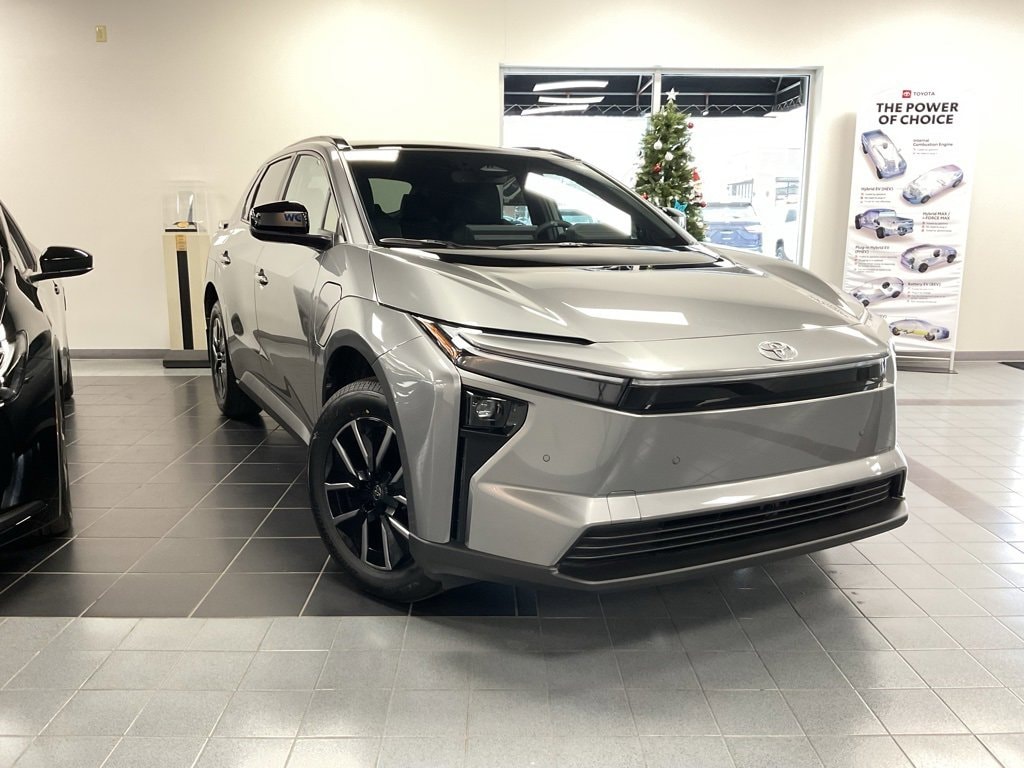 2026 Toyota bZ XLE's photo