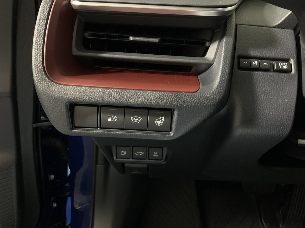 2025 Toyota Prius XSE Premium - Photo 29