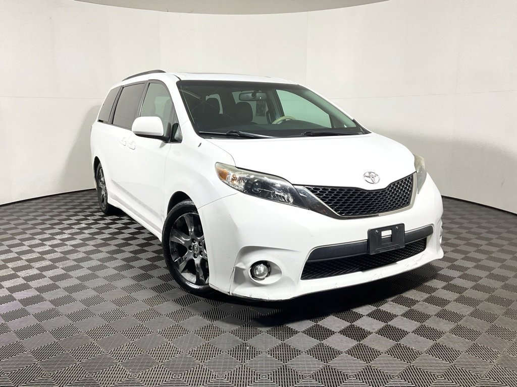 2012 Toyota Sienna SE