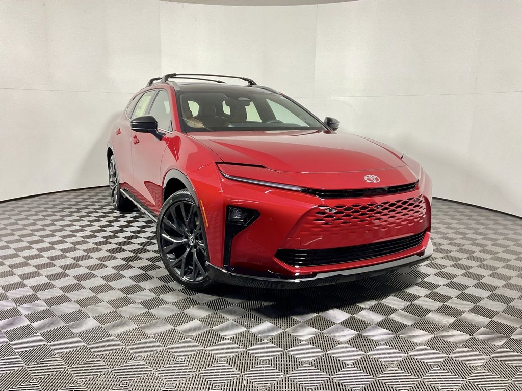 2025 Toyota Crown Signia Limited's photo