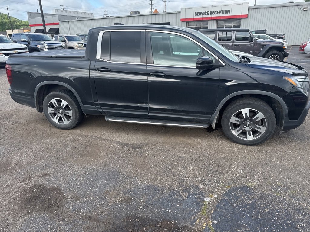 2017 Honda Ridgeline RTL photo 4