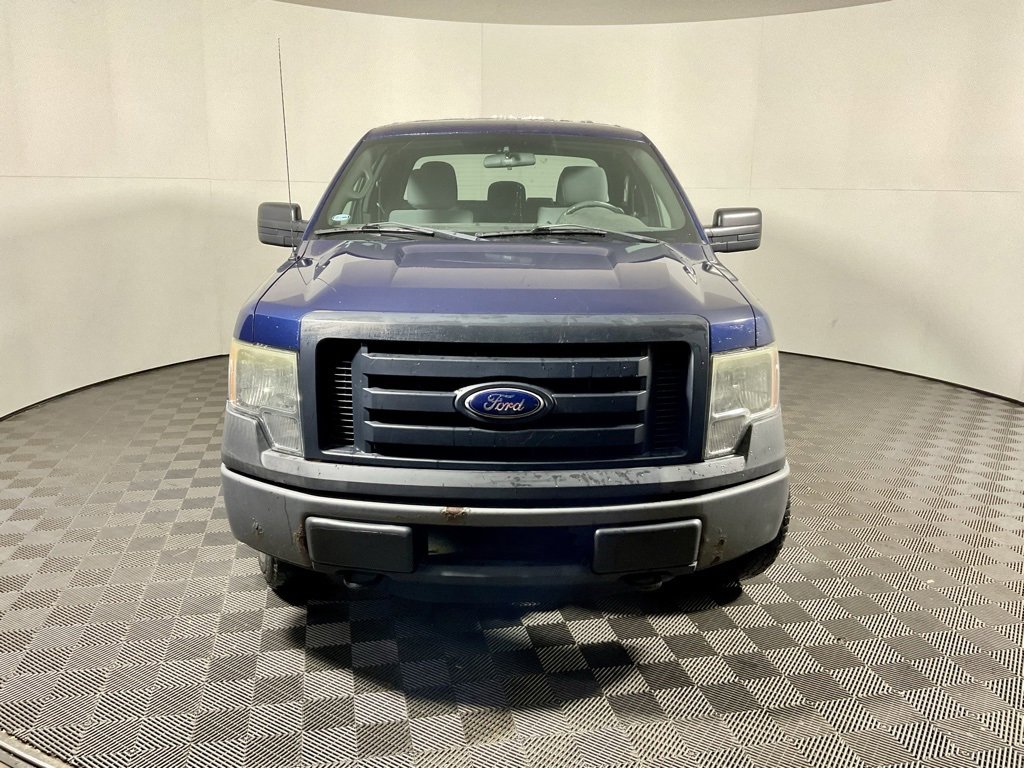 2011 Ford F-150 photo 2