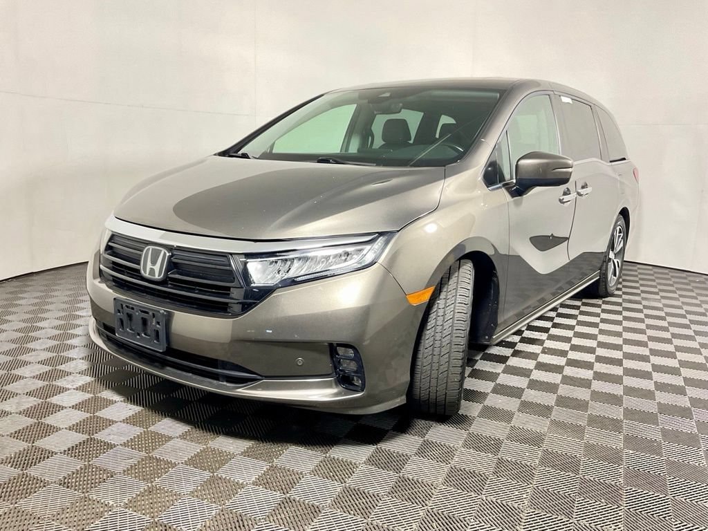 Used 2022 Honda Odyssey Touring Van