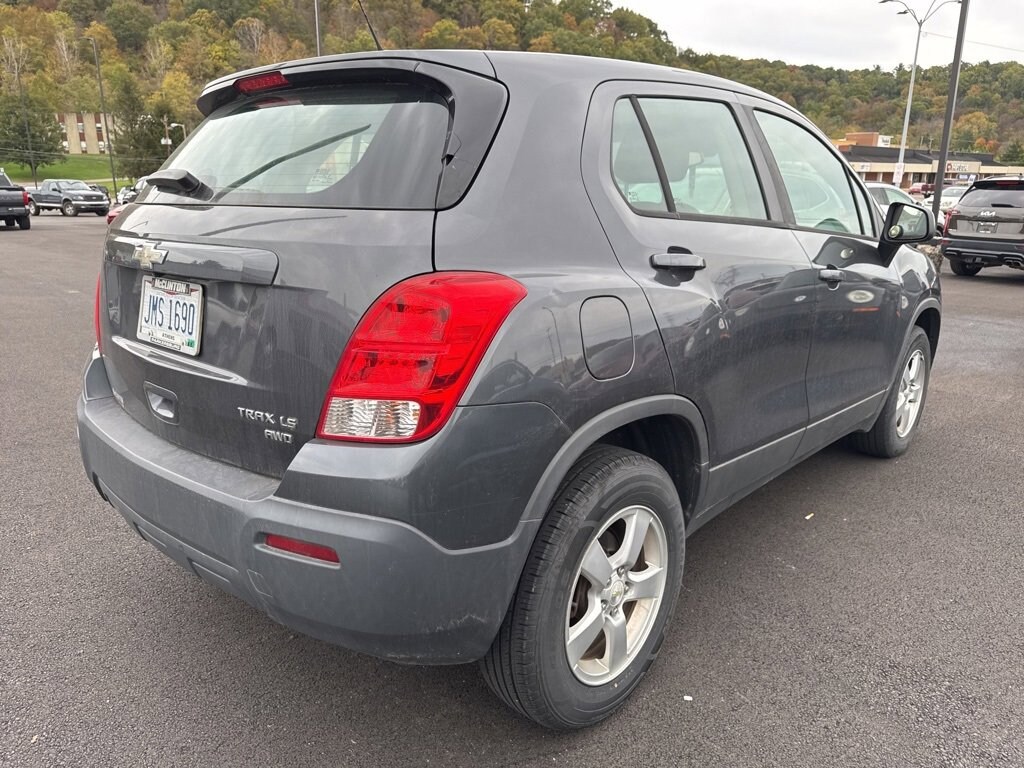 Used 2016 Chevrolet Trax LS SUV